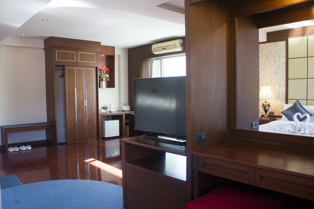 Hatyai Holiday Hotel Хатъяй Экстерьер фото